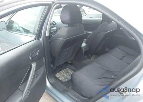 2009 Pontiac G6 z USA, uszkodzony, nr VIN 1G2ZG57N294120930